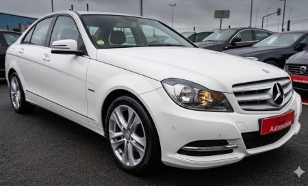 Mercedes-Benz 