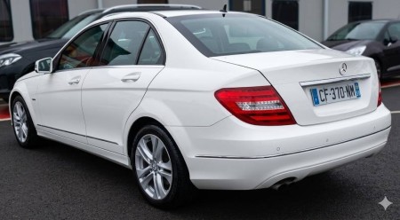 Mercedes-Benz 